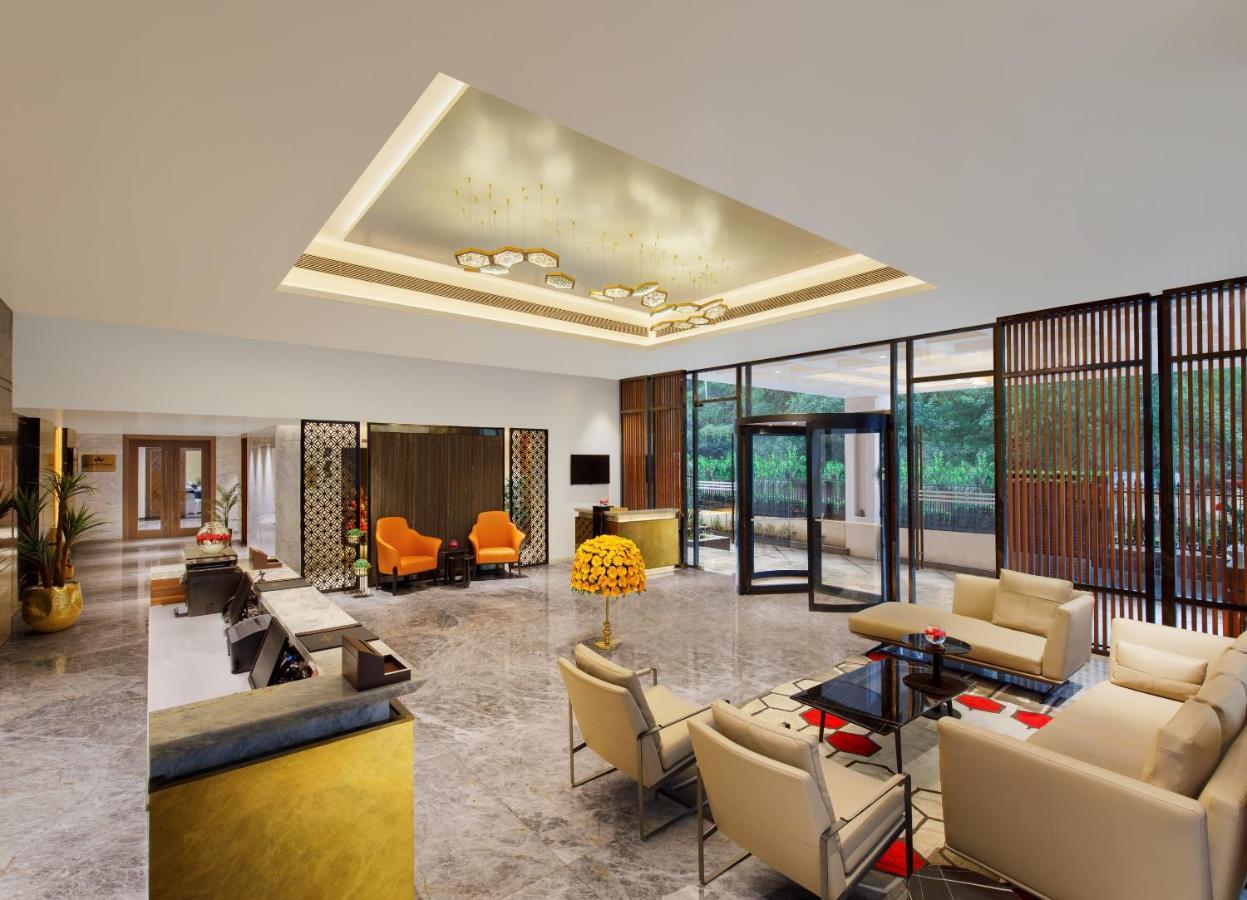 Bellevue Sarovar Premiere Junagadh Eksteriør billede